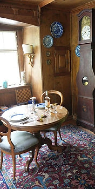 Frühstückzimmer aus der Gotik 3